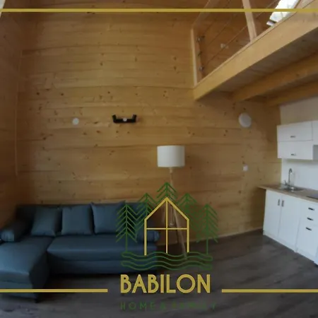 Lodge Babilon & Family *